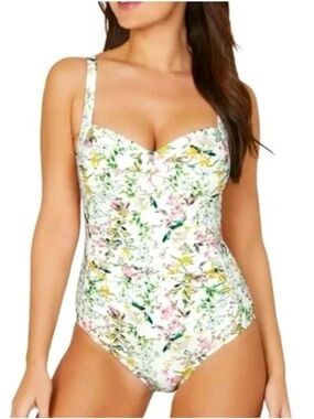Nip Tuck Joanne Wattlewedo Tummy Control One-Piece Swimsuit Size 10
